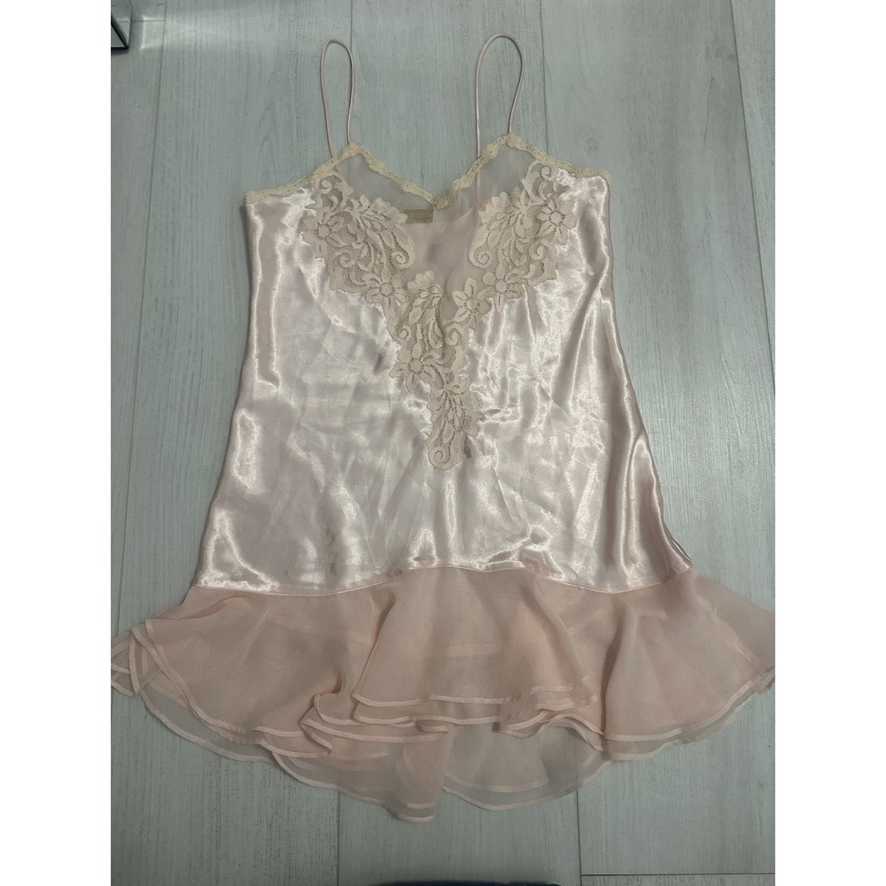 Vintage Victoria's Secret GOLD LABEL  Satin Sleep Slip Sz M - Pink - Lace Sheer